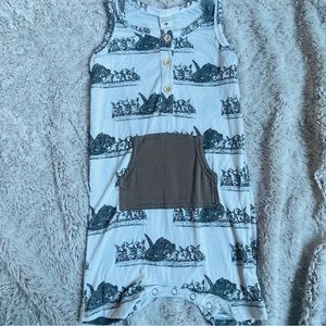 Kate Quinn Sleeveless Henley Romper in Bamboo Size 18-24 Months in Bunnies